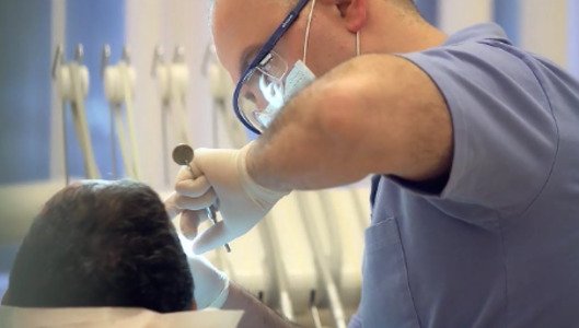 dentiste kira